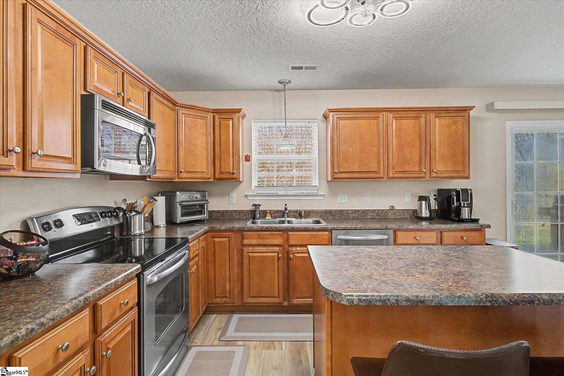 987 Echo Ridge Drive Duncan, SC 29334 - Photo 6 of 35