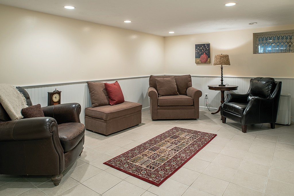 54 Pond Plain Road Westwood, MA 02090 - Photo 9 of 11 Gallery Image 9