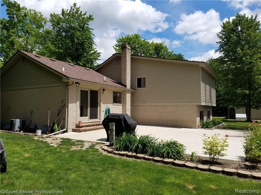 383 Henderson Road Howell, MI 48855 - Photo 14 of 41 2017-05-31 13.09