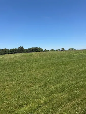 $375,000 | 405 Arrowhead Springs Lane, Versailles, KY 40383