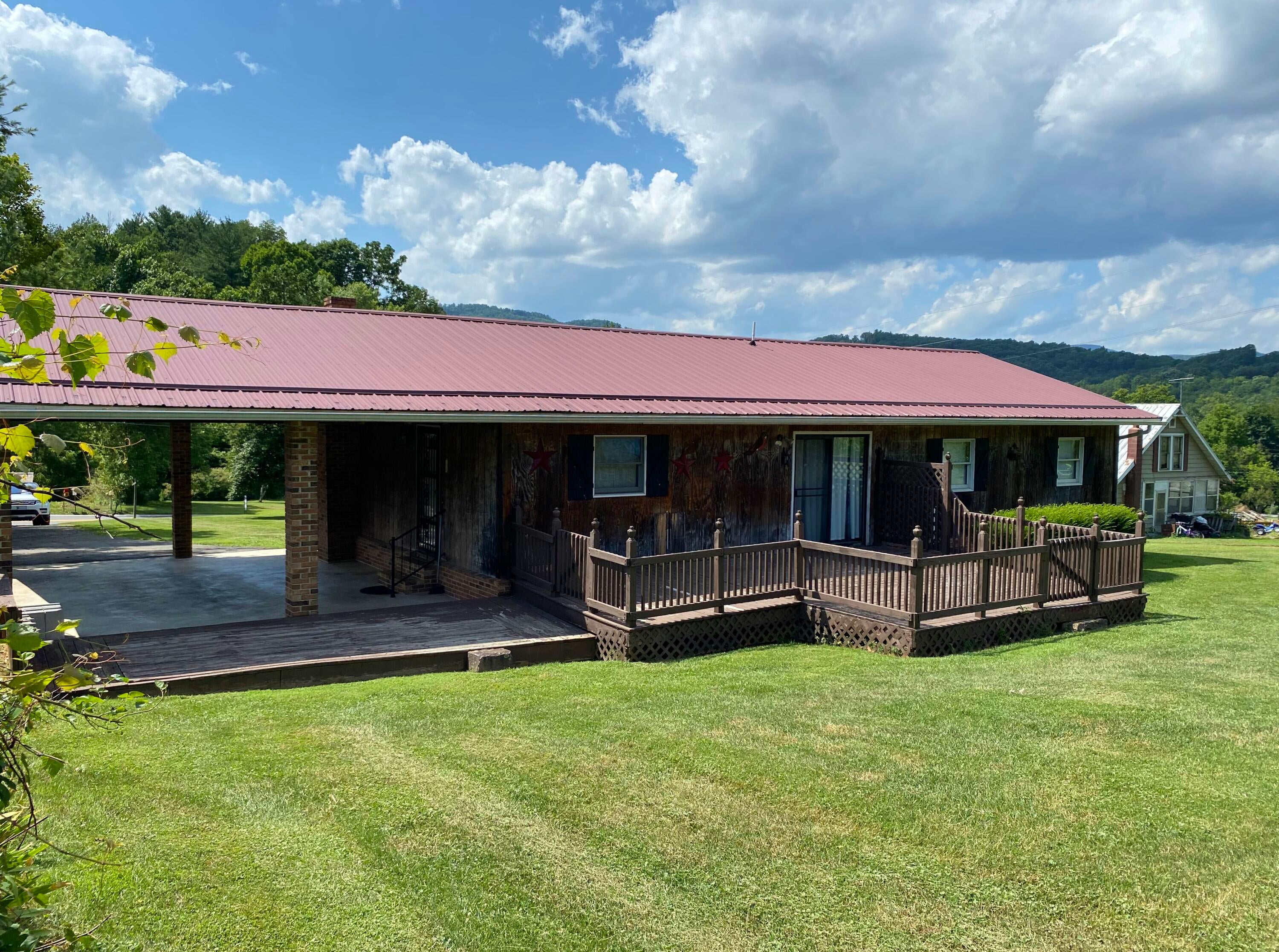 553 Barger Springs Road Talcott, WV 24981 - Photo 35 of 38 Gallery Image 35