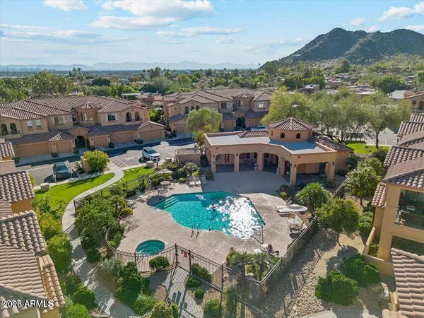 $414,900 | 10655 North 9th Street, Unit 113, Phoenix, AZ 85020