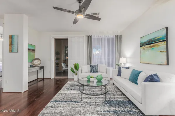 $414,900 | 10655 North 9th Street, Unit 113, Phoenix, AZ 85020