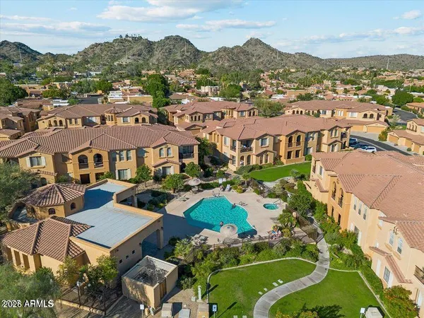 $414,900 | 10655 North 9th Street, Unit 113, Phoenix, AZ 85020