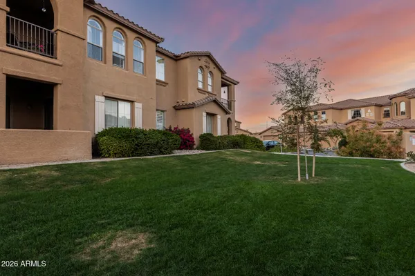 $414,900 | 10655 North 9th Street, Unit 113, Phoenix, AZ 85020