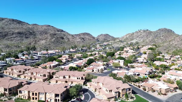 $414,900 | 10655 North 9th Street, Unit 113, Phoenix, AZ 85020
