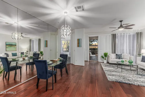 $414,900 | 10655 North 9th Street, Unit 113, Phoenix, AZ 85020