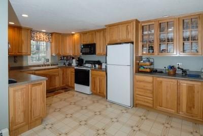 136 Port Road Wells, ME 04090 - Photo 4 of 18 Photo