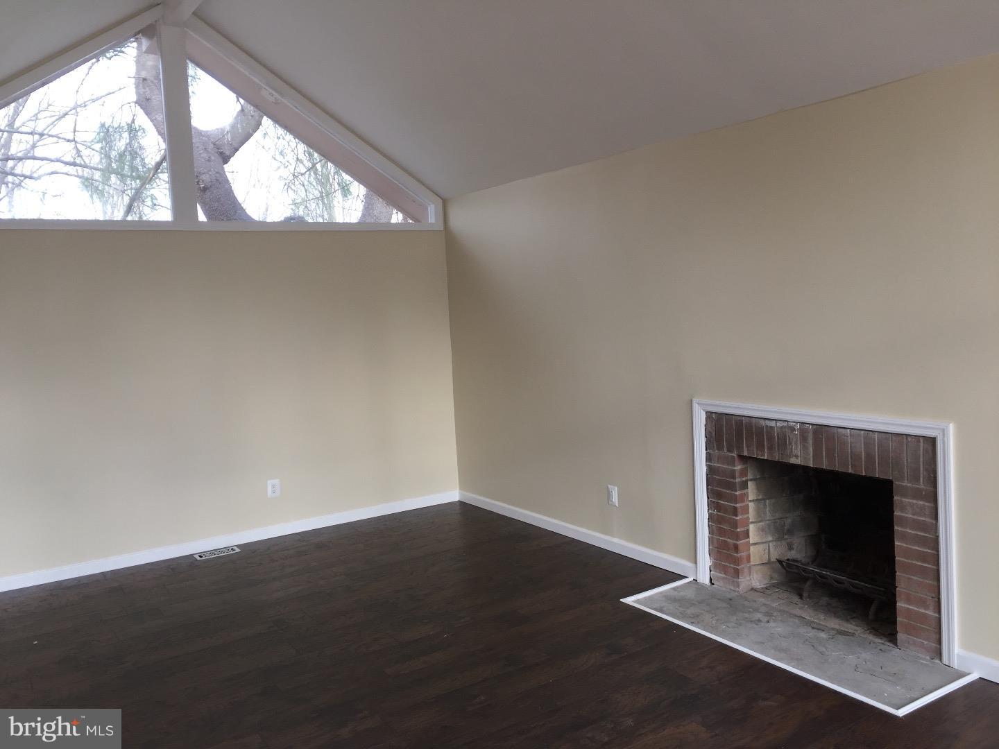 31 Brandon Road Pennington, NJ 08534 - Photo 7 of 17