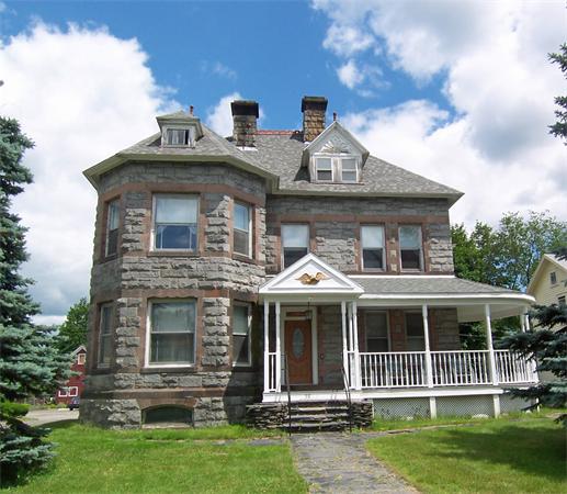 59 Maple Street Northampton, MA 01062 - Photo 1 of 23 Gallery Image 1