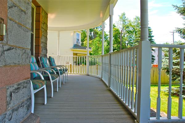59 Maple Street Northampton, MA 01062 - Photo 5 of 23 Gallery Image 5