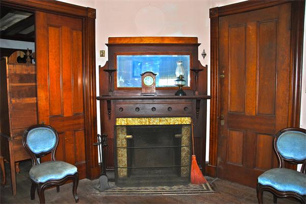 59 Maple Street Northampton, MA 01062 - Photo 8 of 23 Gallery Image 8