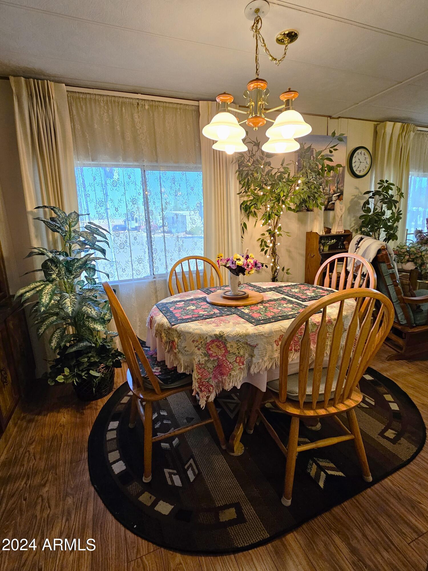 3405 South Tomahawk Road, Unit 106 Apache Junction, AZ 85119 - Photo 10 of 20 Dining