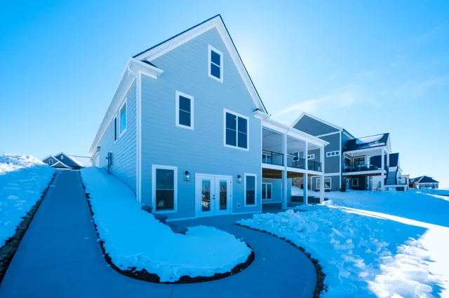 $949,000 | 1190 Frederick Road, Harrisonburg, VA 22801