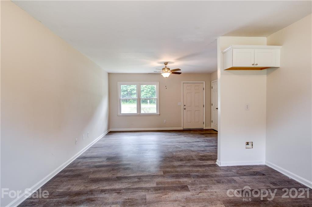 120 Hicks Road Grover, NC 28073 - Photo 5 of 22 Gallery Image 5