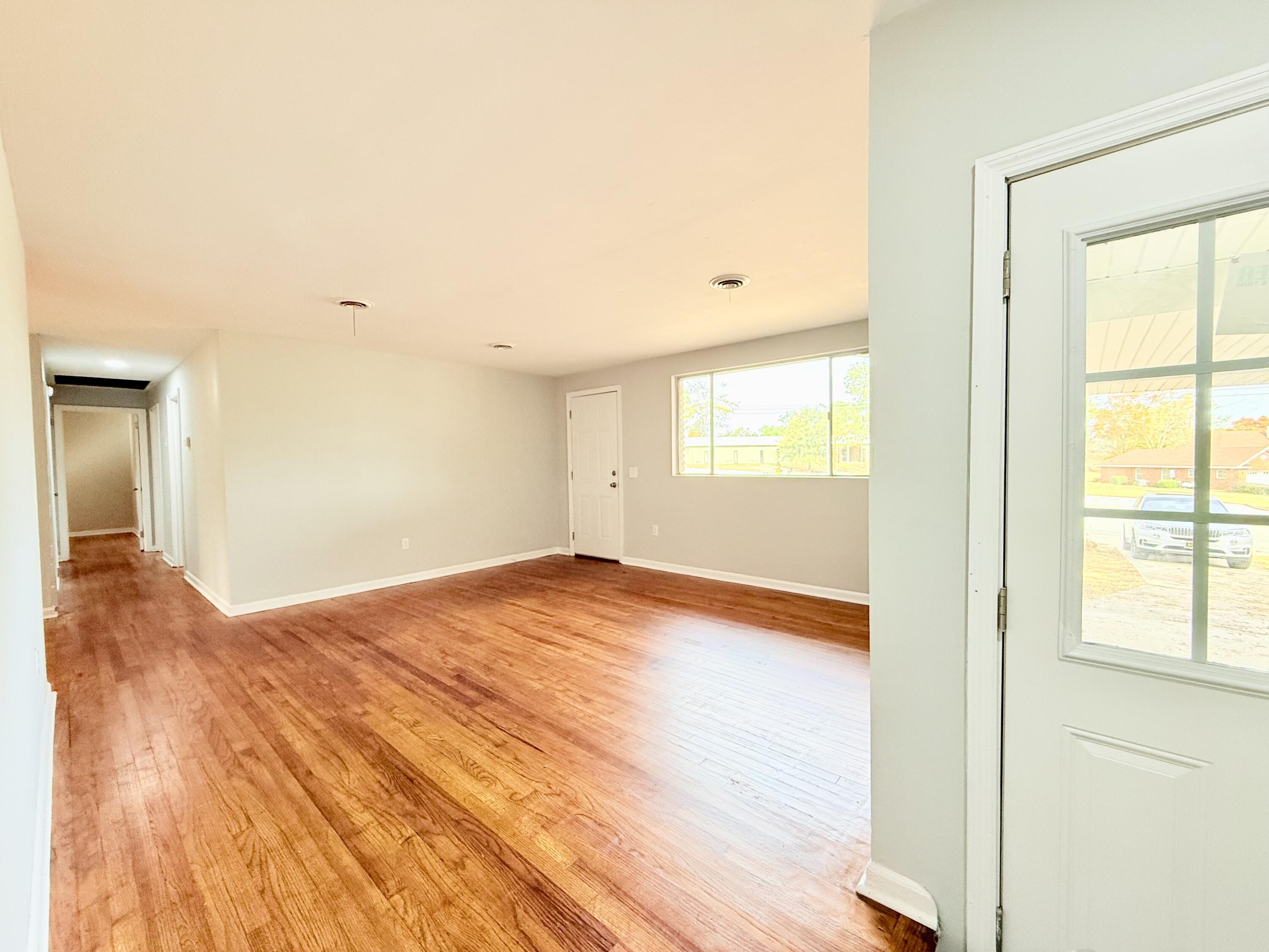 2612 Lumpkin Road Augusta, GA 30906 - Photo 3 of 16 IMG_0881