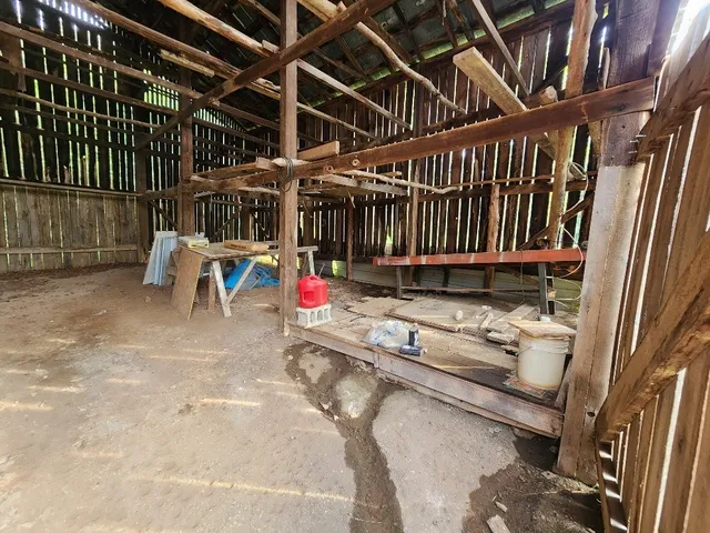 a big yard with lots of green space and fog