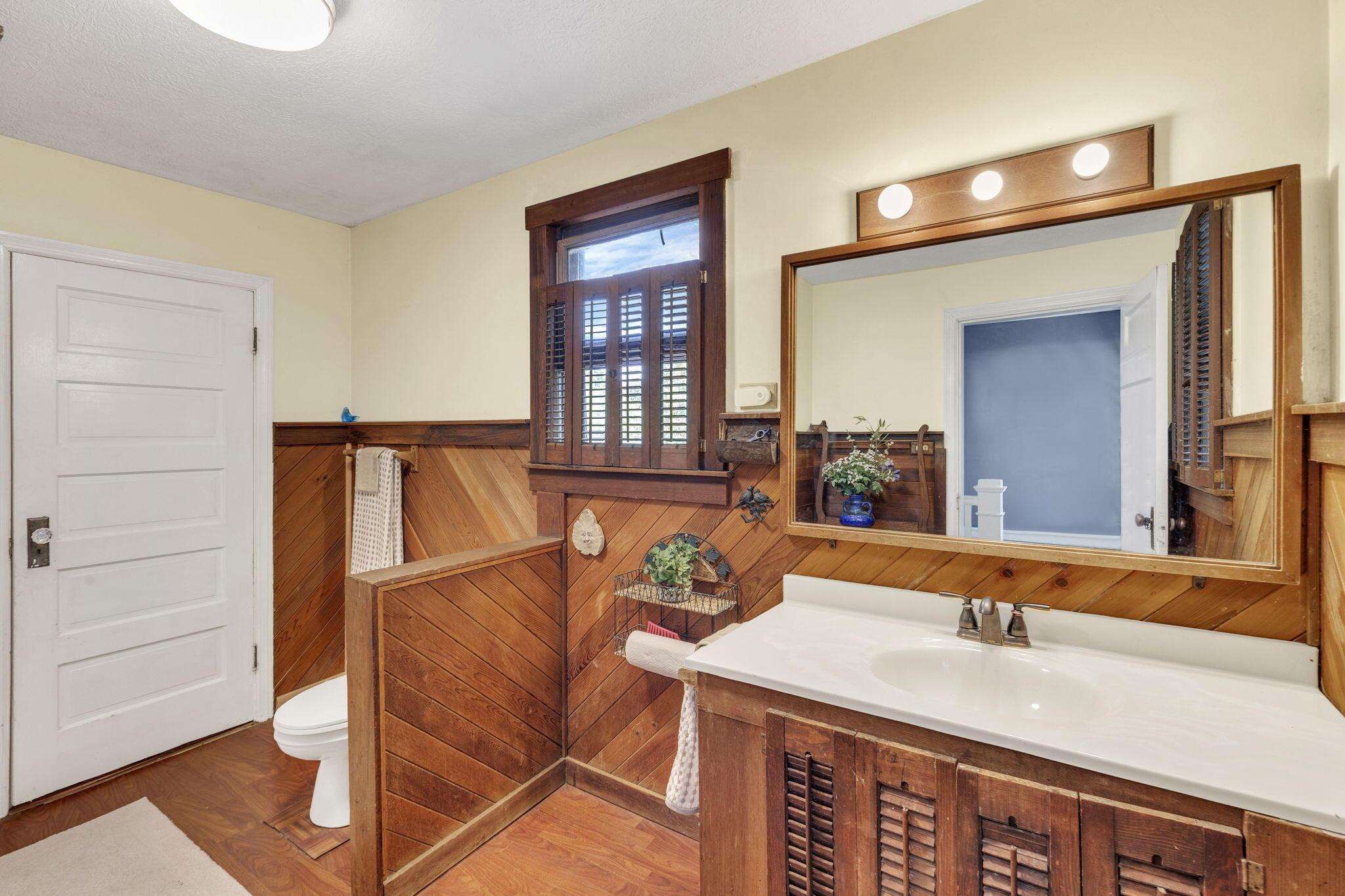 6646 Duffy Road Delaware, OH 43015 - Photo 33 of 61 Full Bath