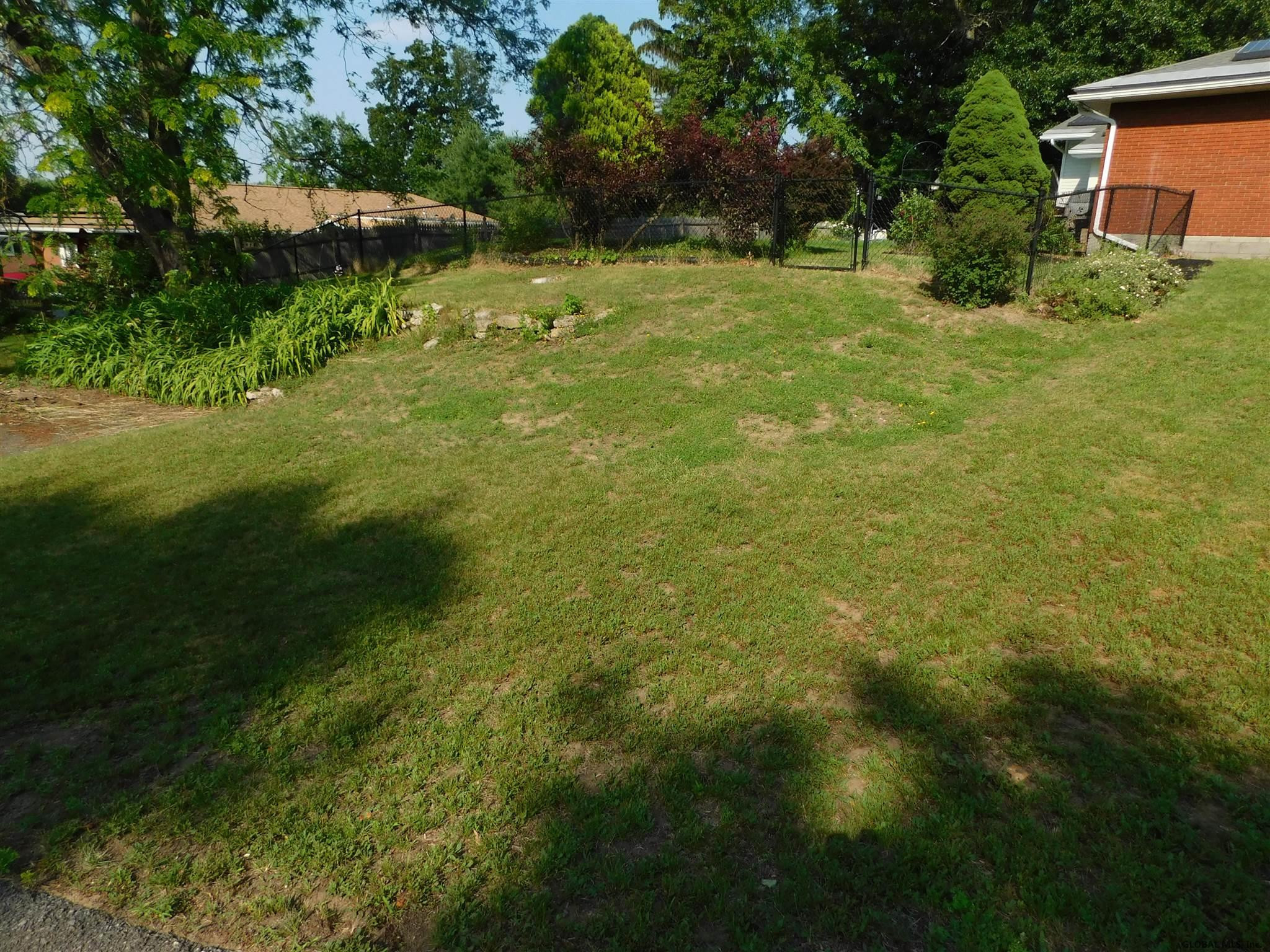 27 Farmingdale Road Colonie, NY 12110 - Photo 39 of 39 Photo 40