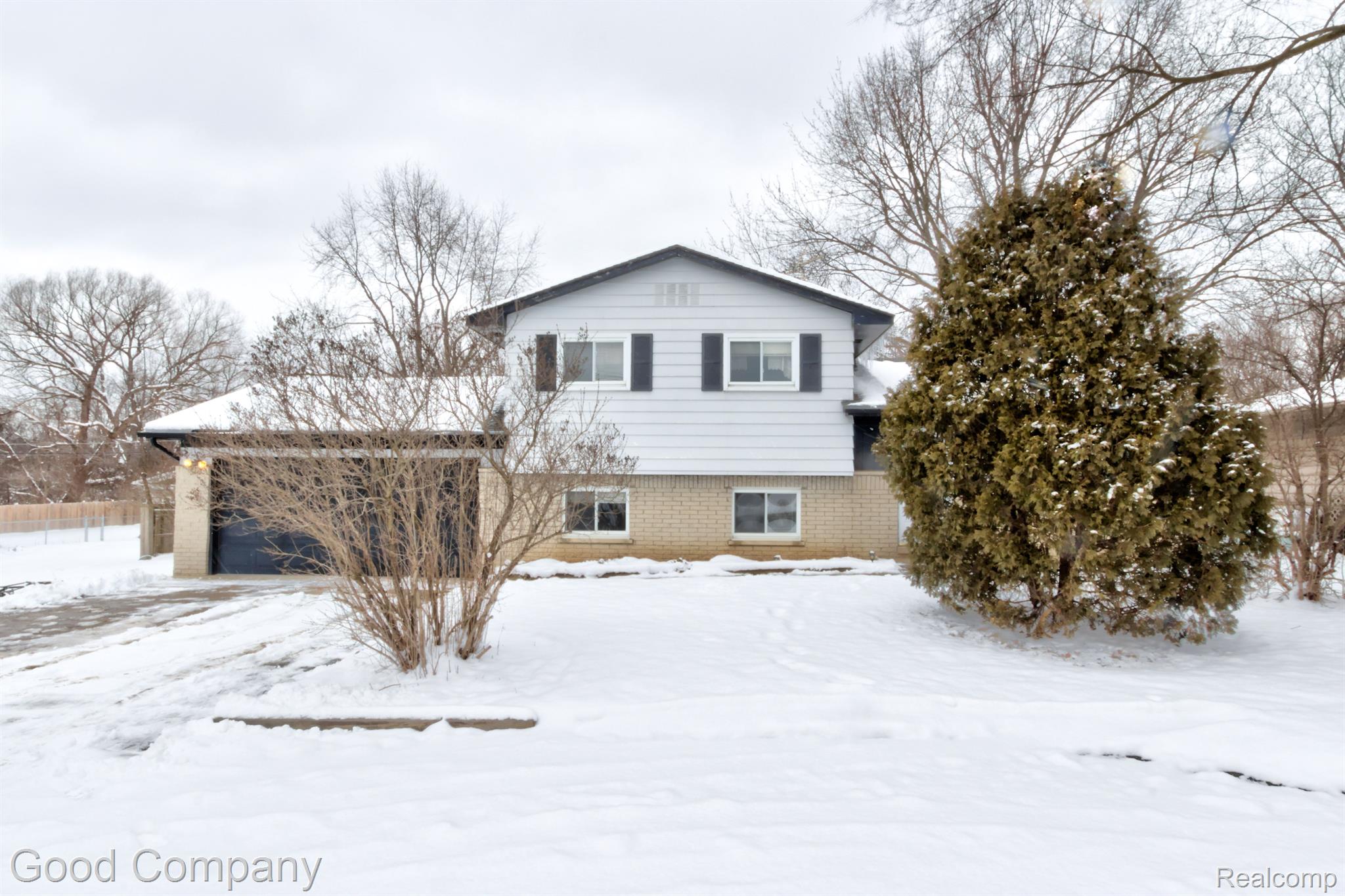 7891 Highland Road White Lake, MI 48383 - Photo 1 of 42 Gallery Image 1