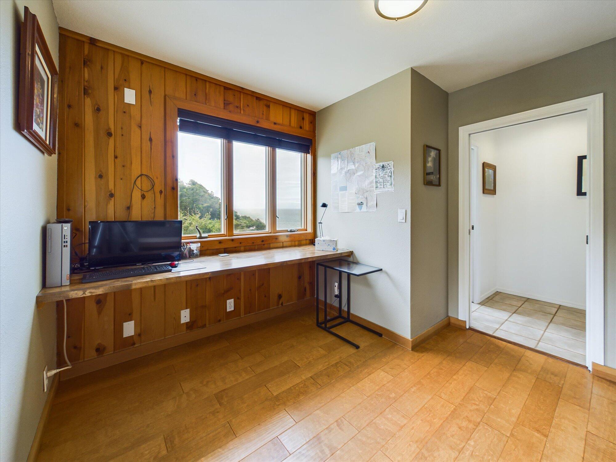 865 Beach Road Whitethorn, CA 95589 - Photo 28 of 60