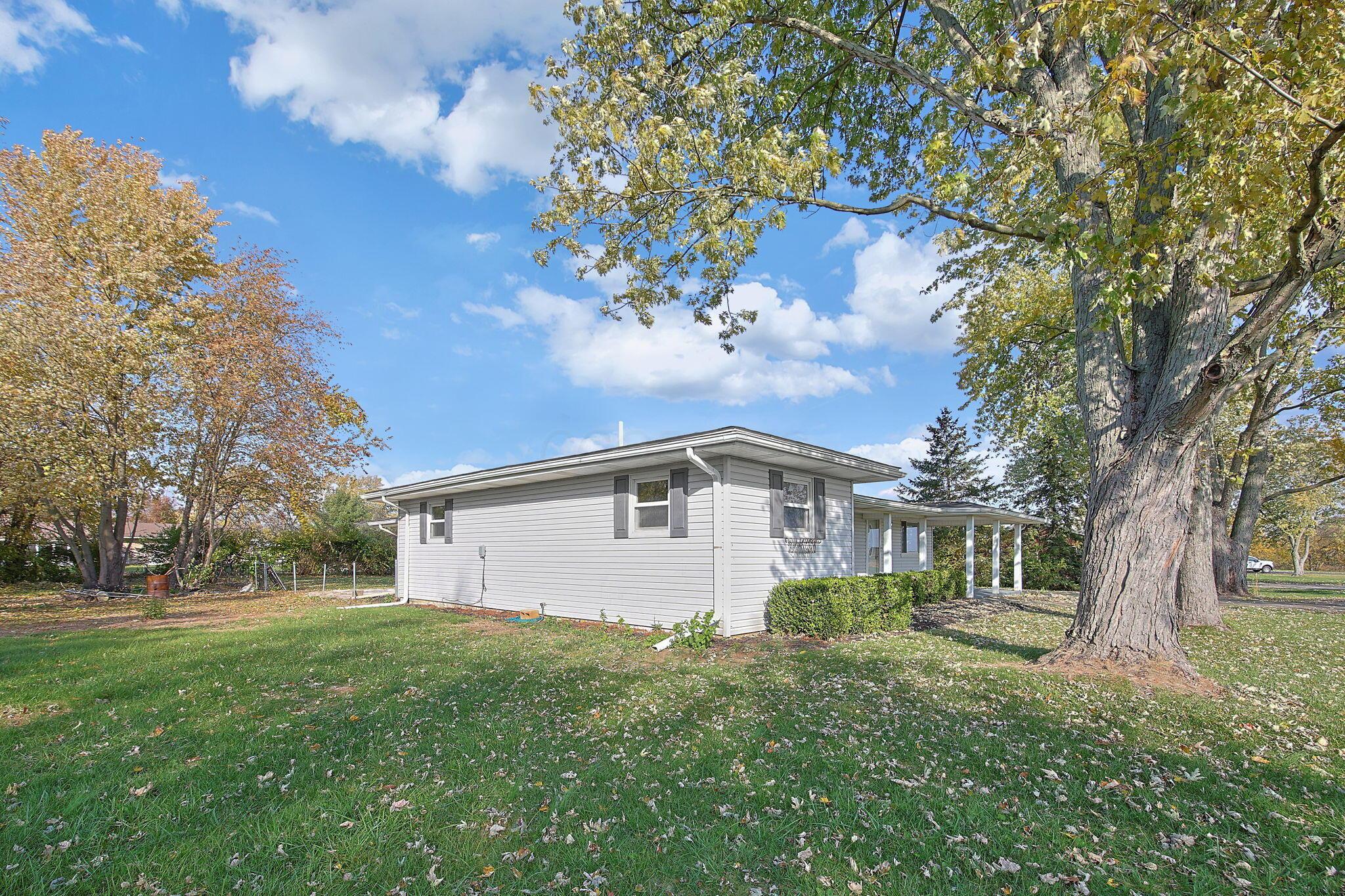 4956 Durrett Road Orient, OH 43146 - Photo 2 of 40 3-web-or-mls-4956-durrett-rd