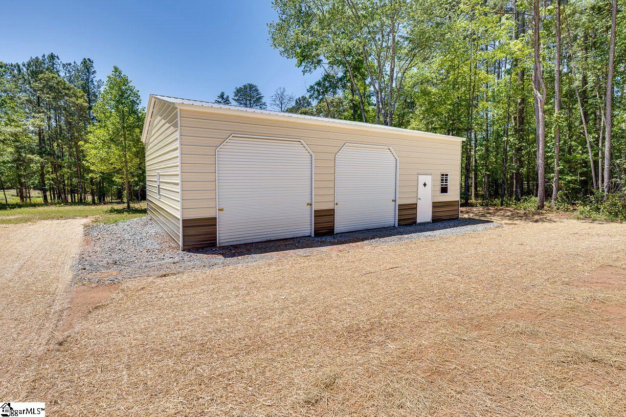 1041 Motlow School Road Campobello, SC 29322 - Photo 35 of 39