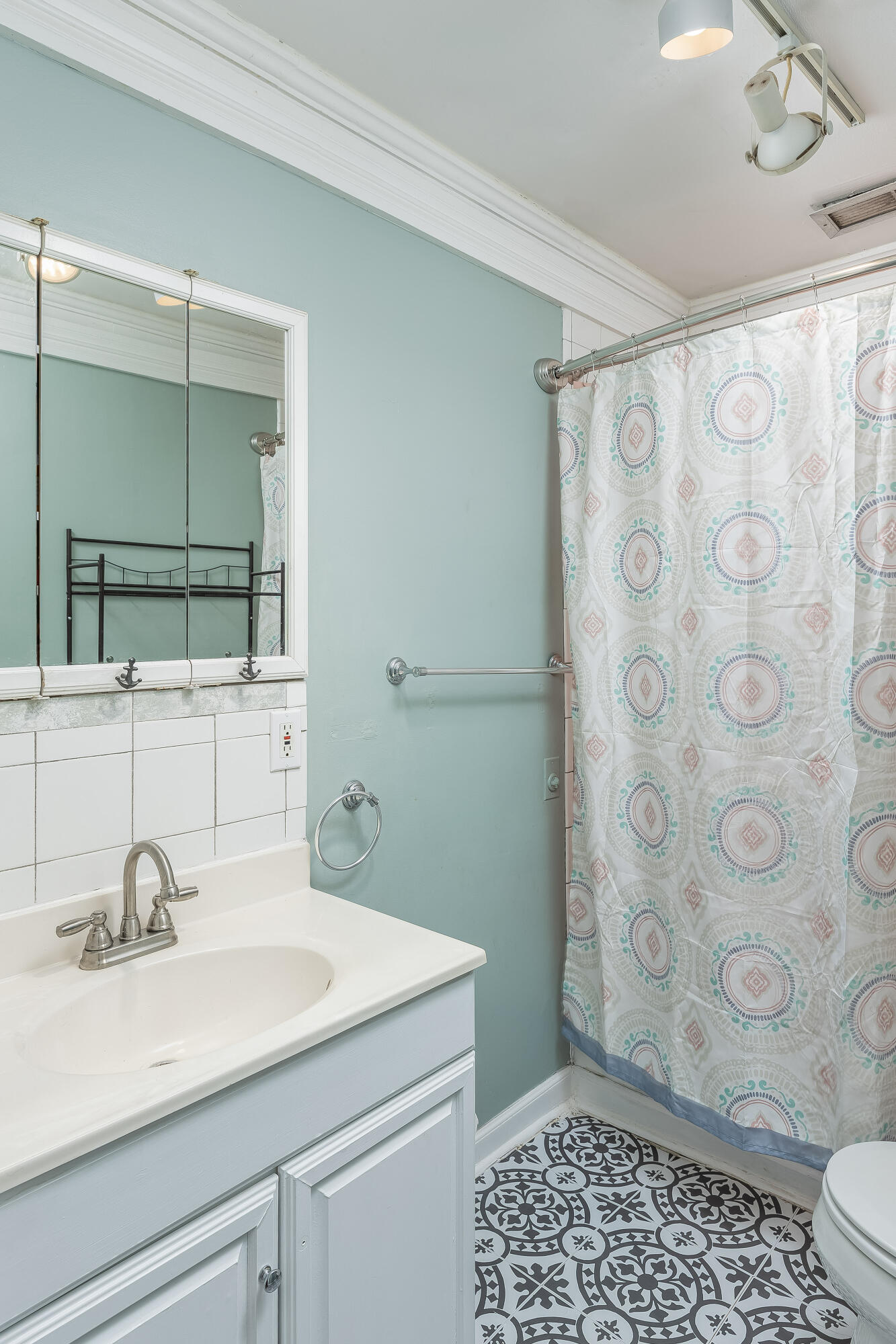1601 Prigmore Road Chattanooga, TN 37412 - Photo 7 of 15 2023_02_February_1601_Prigmore_Rd_0029