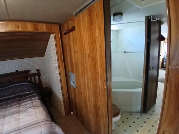 $649 | 38026 Bluebird Circle, Leesburg, FL 34788