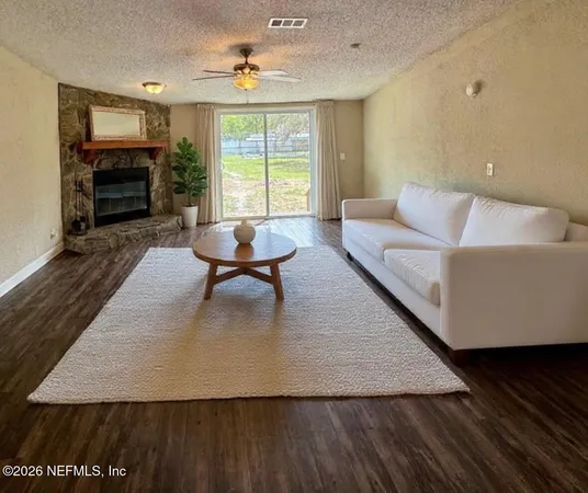 $290,000 | 4579 Johns Cemetery Road, Middleburg, FL 32068