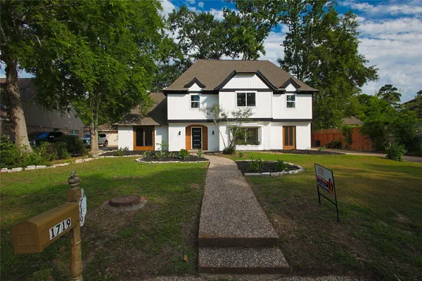 $379,000 | 1719 Wagon Gap Trail, Houston, TX 77090