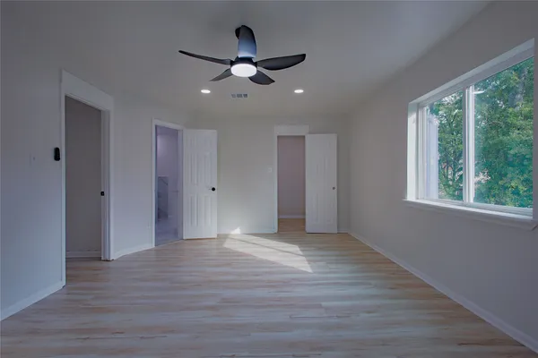 $379,000 | 1719 Wagon Gap Trail, Houston, TX 77090