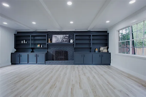 $379,000 | 1719 Wagon Gap Trail, Houston, TX 77090