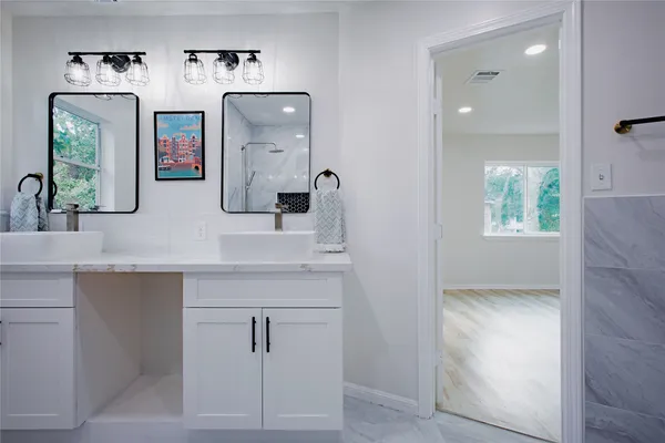 $379,000 | 1719 Wagon Gap Trail, Houston, TX 77090