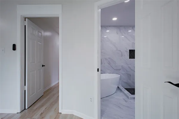 $379,000 | 1719 Wagon Gap Trail, Houston, TX 77090