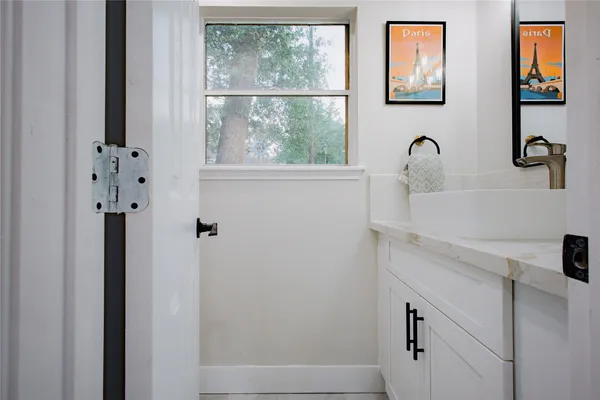 $379,000 | 1719 Wagon Gap Trail, Houston, TX 77090