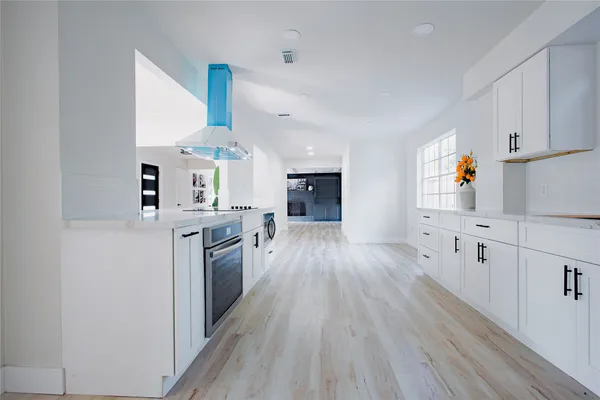 $379,000 | 1719 Wagon Gap Trail, Houston, TX 77090