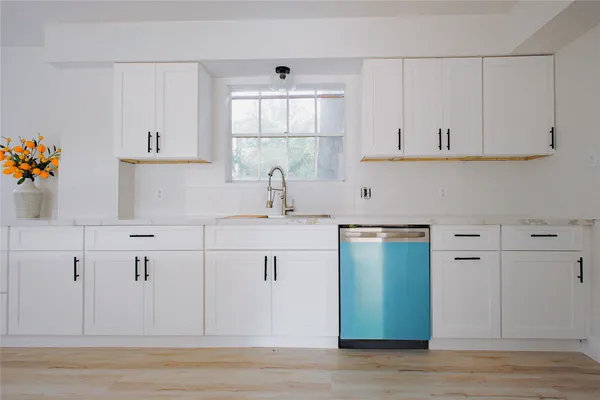 $379,000 | 1719 Wagon Gap Trail, Houston, TX 77090