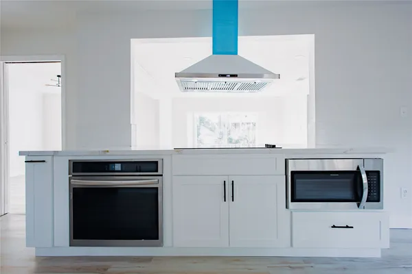 $379,000 | 1719 Wagon Gap Trail, Houston, TX 77090