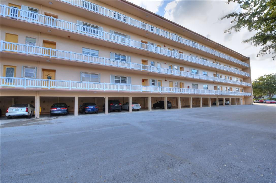 6731 Cypress Road, Unit 202 Plantation, FL 33317 - Photo 33 of 34 Photo 33
