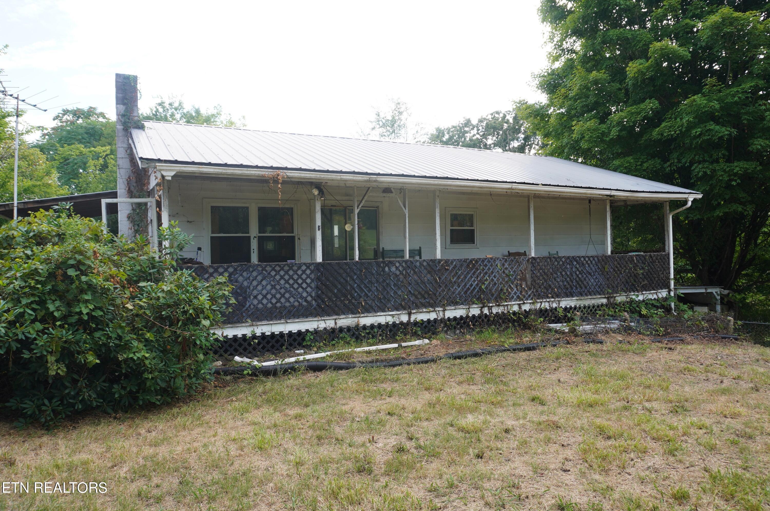 1271 Sager Road Dandridge, TN 37725 - Photo 14 of 41 1271 sager rd (19)