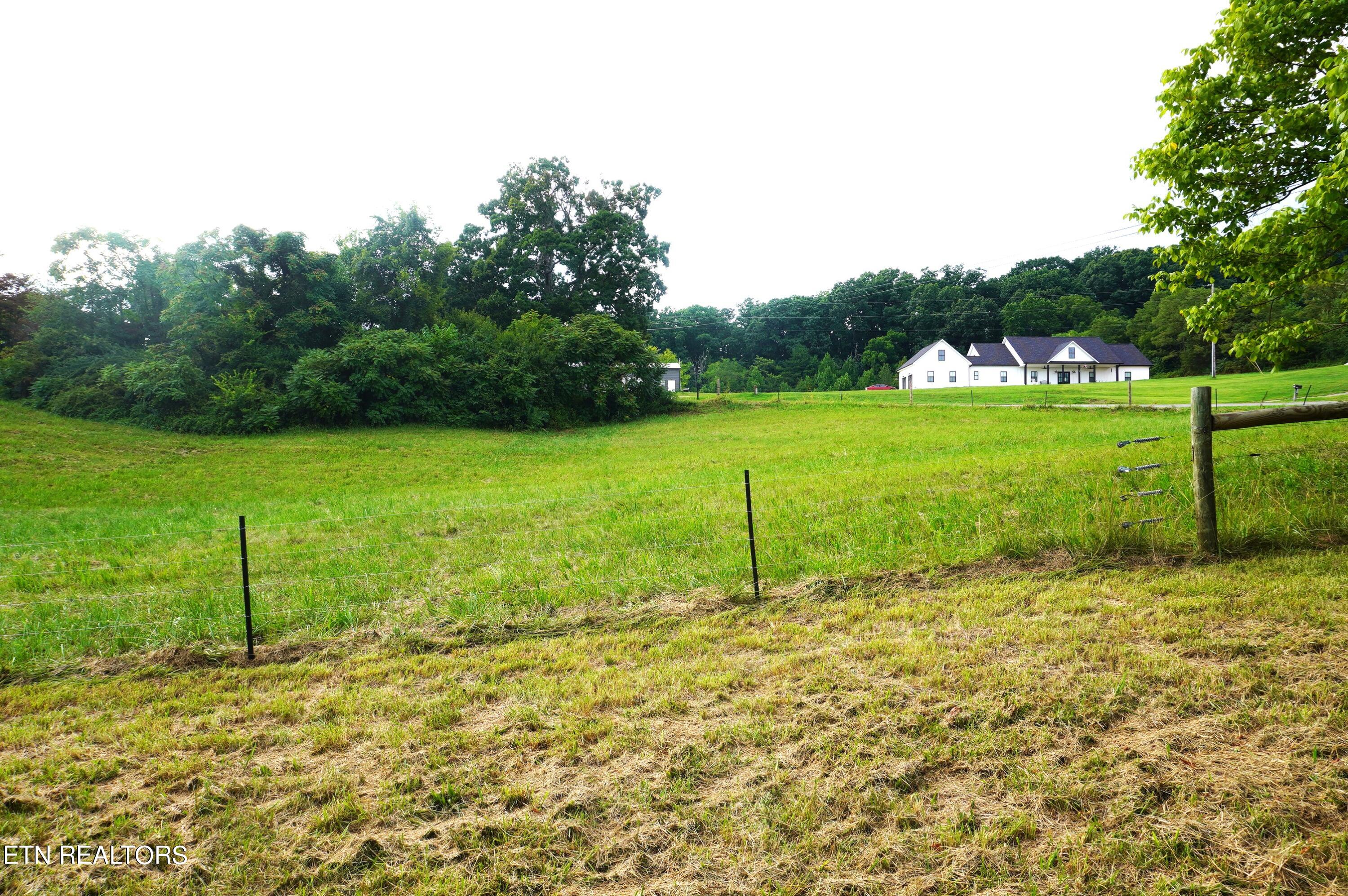 1271 Sager Road Dandridge, TN 37725 - Photo 36 of 41 1271 sager rd (24)