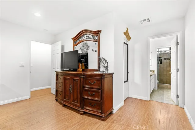 $795,000 | 20623 Russ Jay Street, Saugus, CA 91350