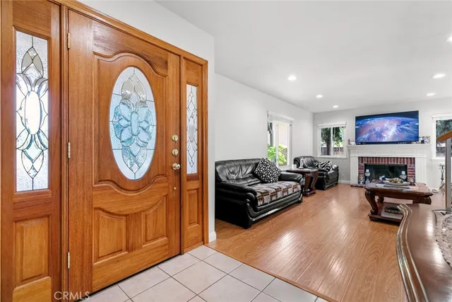 $795,000 | 20623 Russ Jay Street, Saugus, CA 91350