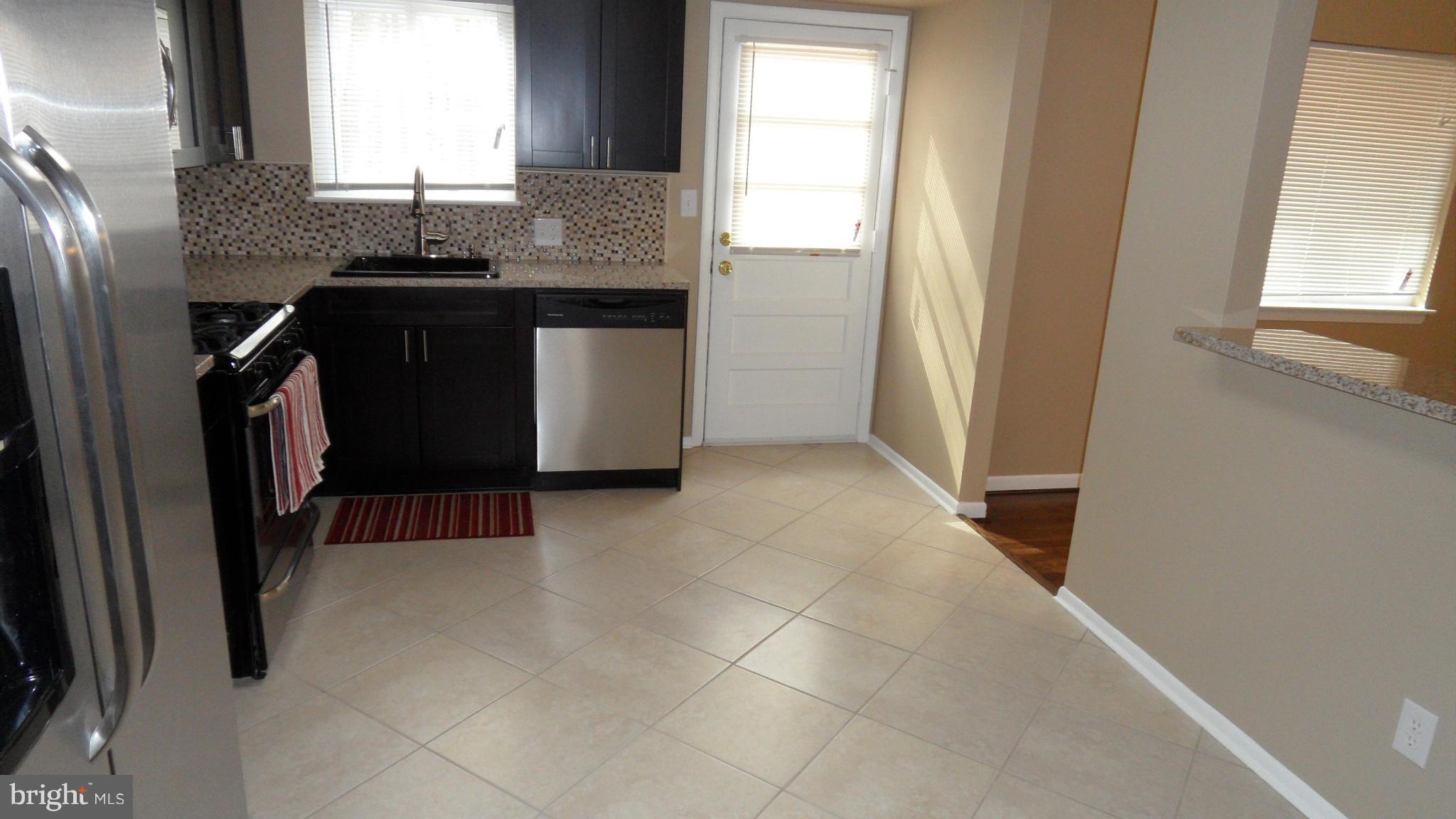 3625 Templar Road Randallstown, MD 21133 - Photo 7 of 28 Kitchen