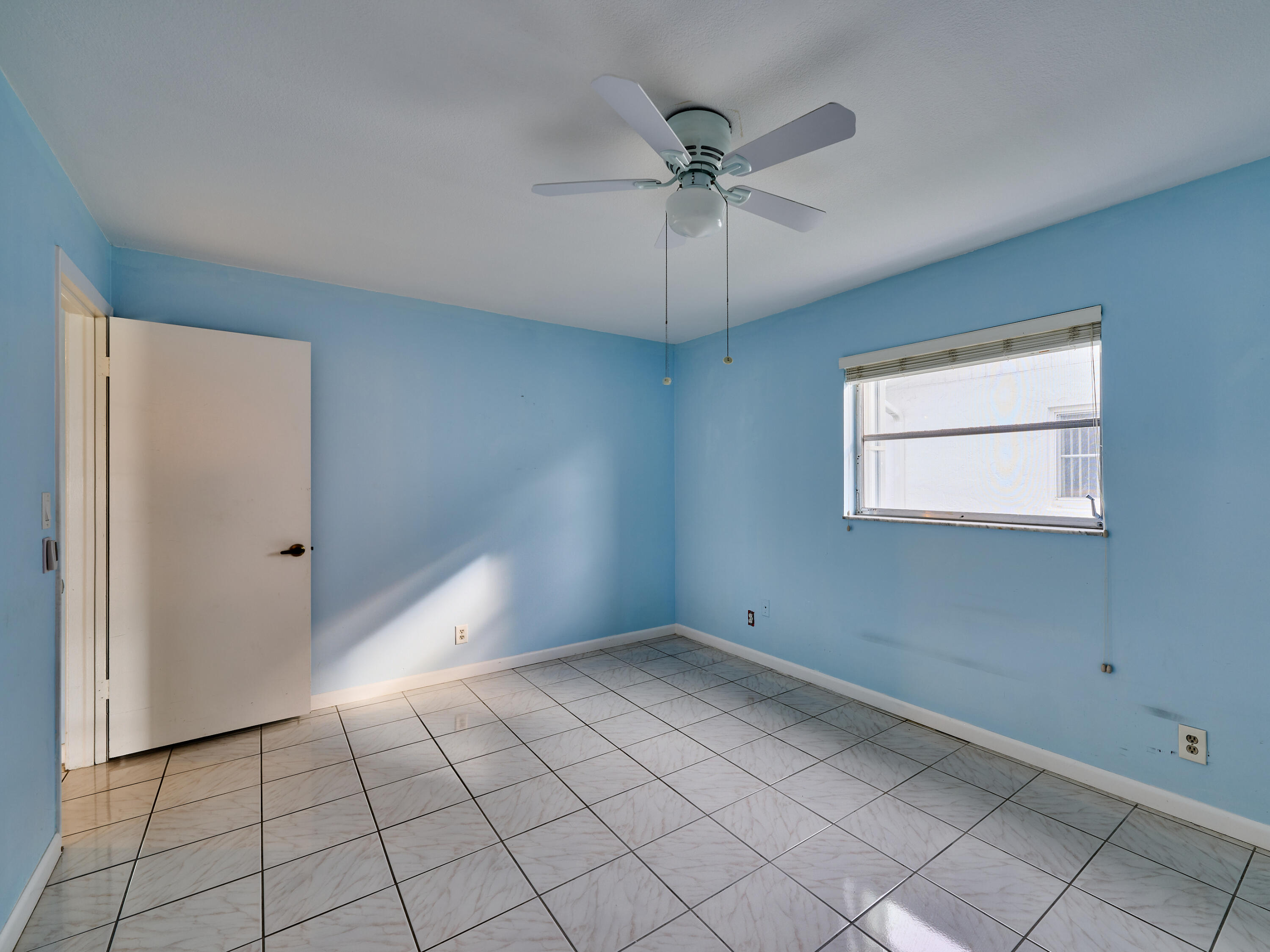 1710 Southwest 22nd Street Boynton Beach, FL 33426 - Photo 23 of 81 Primary bedroom