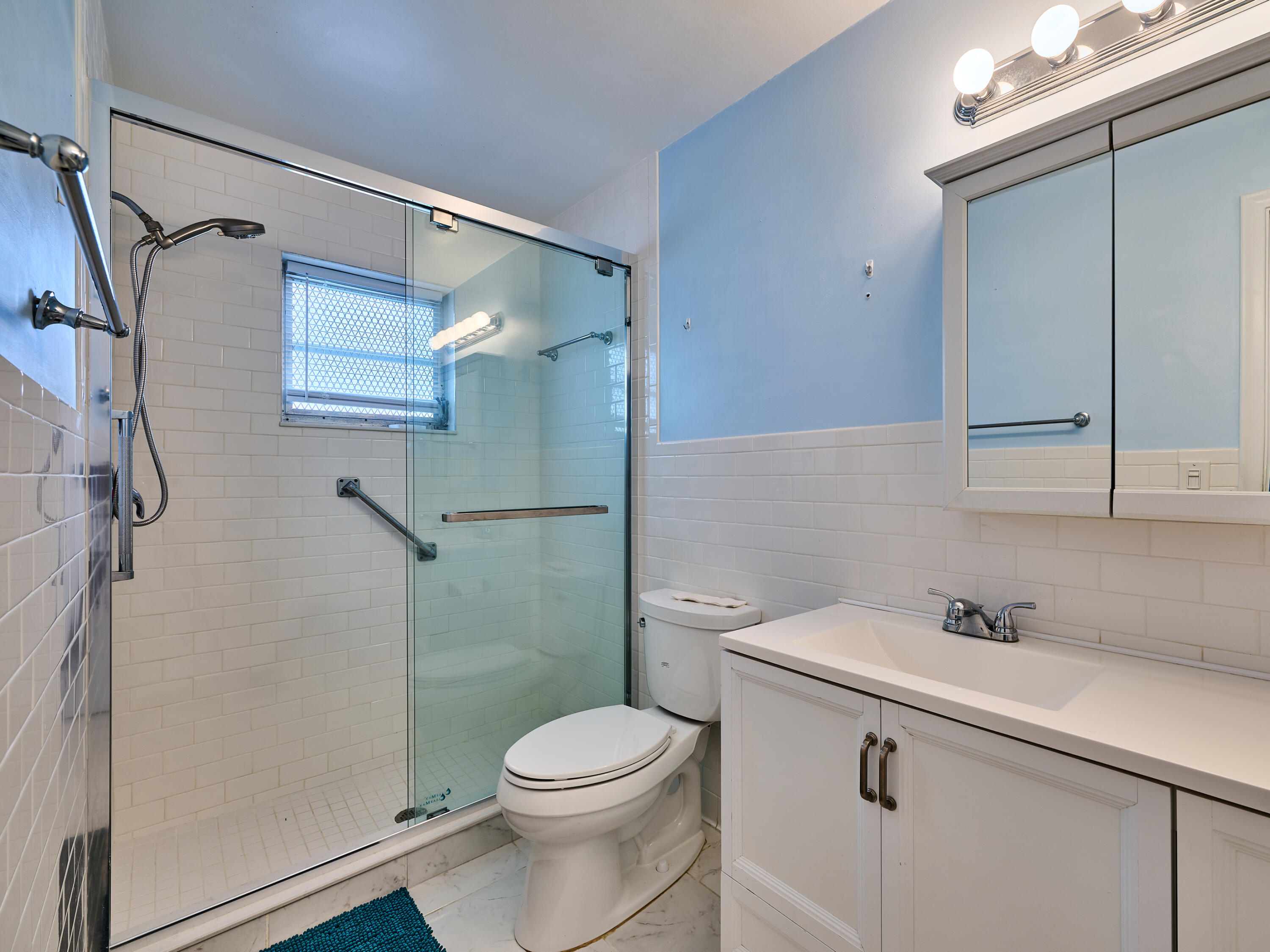 1710 Southwest 22nd Street Boynton Beach, FL 33426 - Photo 28 of 81 Primary Bathroom