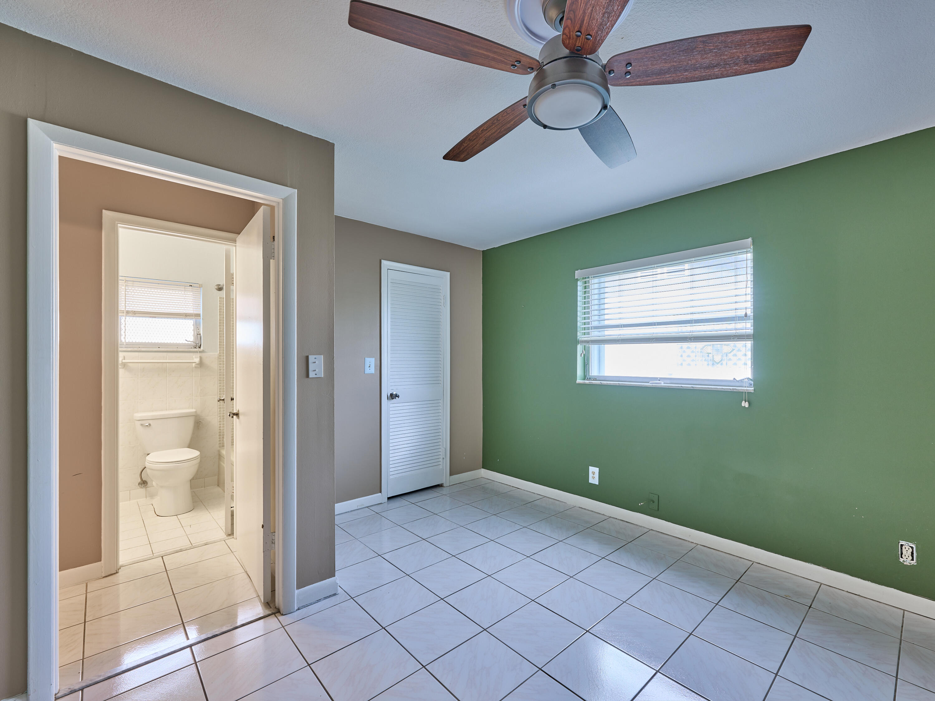 1710 Southwest 22nd Street Boynton Beach, FL 33426 - Photo 35 of 81 2nd BR
