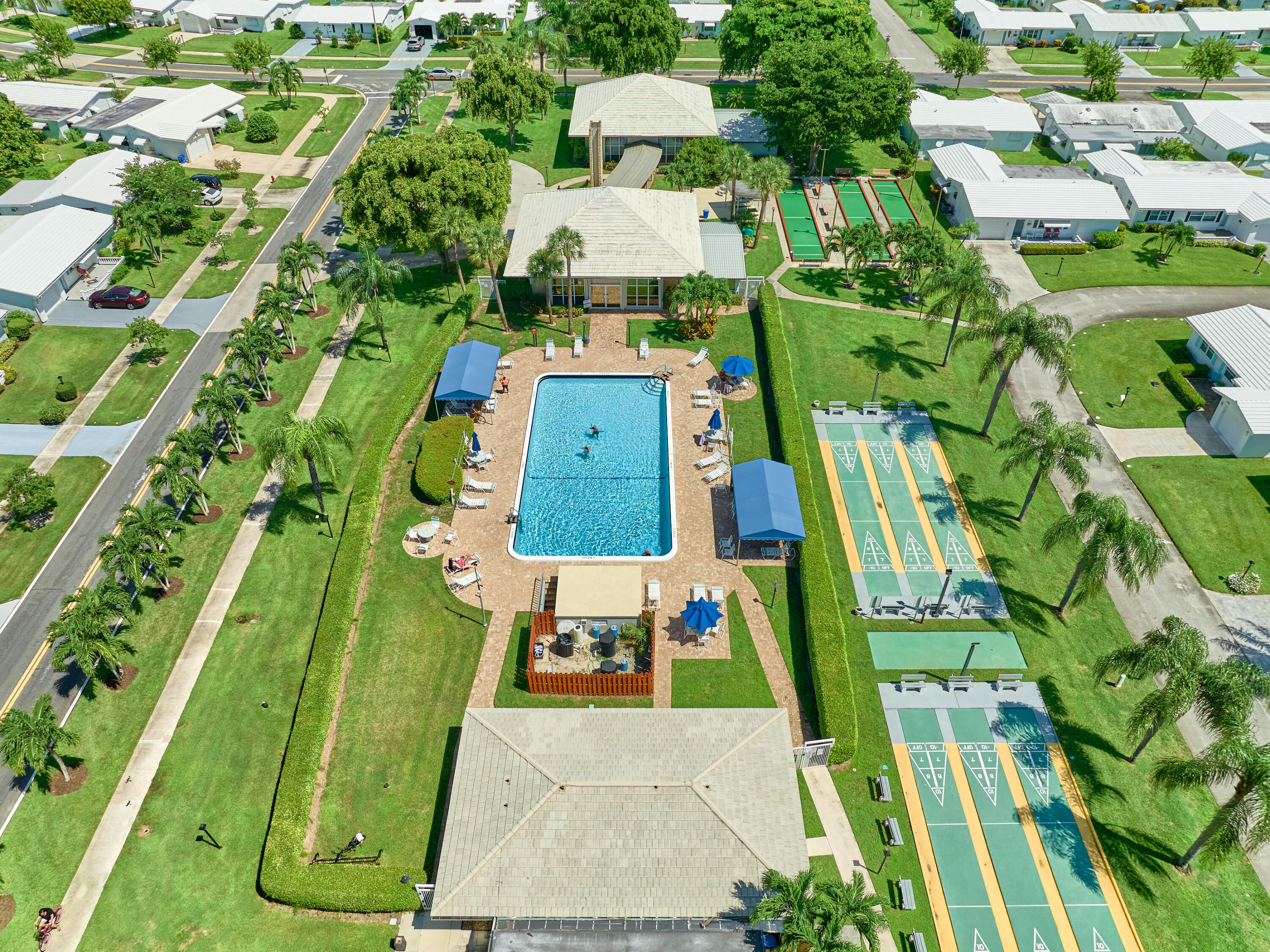 1710 Southwest 22nd Street Boynton Beach, FL 33426 - Photo 74 of 81 Satellite Pool & Clubhoue