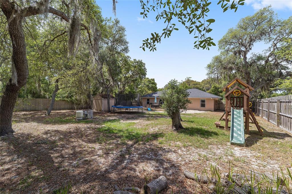 1 Elm Loop Ocala, FL 34472 - Photo 30 of 34 Gallery Image 30